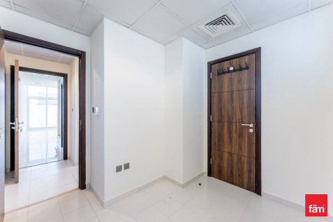 Villa til salg i Dubai, UAE 3 soveværelser, 172.8 kvm № 621692 - foto 6