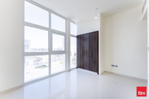 Villa til salg i Dubai, UAE 3 soveværelser, 172.8 kvm № 621692 - foto 10