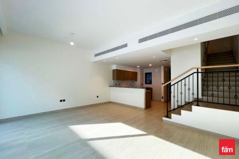 Müüa ridamaja asukohaga Dubai, AÜE: 5 magamistoaga, 219.6 m² Nr 632991 - pilt 2