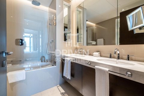 Apartament në Downtown Dubai (Downtown Burj Dubai), Dubai, Emiratet e Bashkuara Arabe 1 dhomë gjumi, 79 m2. № 603434 - Foto 16