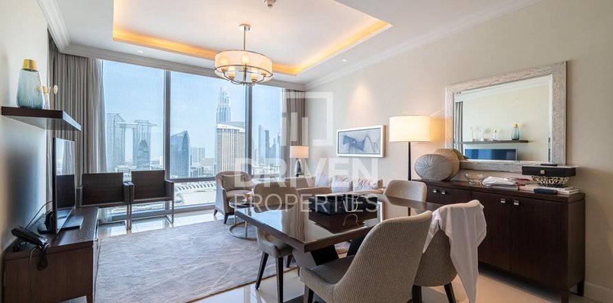 Apartament në Downtown Dubai (Downtown Burj Dubai), Dubai, Emiratet e Bashkuara Arabe 1 dhomë gjumi, 79 m2. № 603434