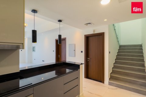 Řadový dům v Dubai, SAE 4 ložnice, 187.6 m² Č.: 548115 - fotografie 2