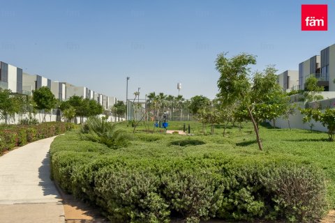 Řadový dům v Dubai, SAE 4 ložnice, 187.6 m² Č.: 548115 - fotografie 24