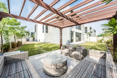 Vila v Dubai Hills Estate, Dubai, SAE 4 ložnice, 327.29726900 m² Č.: 584878 - fotografie 15