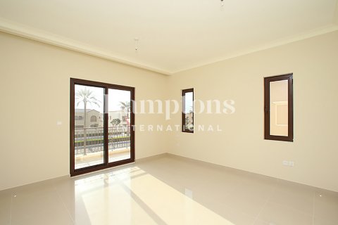 Villa Arabian Ranches 2, Dubaijā, AAE 4 istabas, 608.05013500 m2 Nr. 584876 - attēls 4