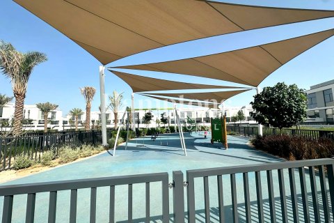 Al Furjan, Dubai, संयुक्त अरब अमीरात में टाउनहाउस, 3 बेडरूम, 255 वर्ग मीटर, संख्या 584879 - फ़ोटो 16