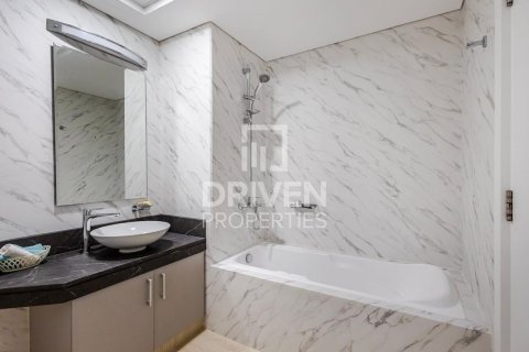 Apartment in Palm Jumeirah, Dubai, UAE 1 bedroom, 106 sq.m. № 602395 - photo 8