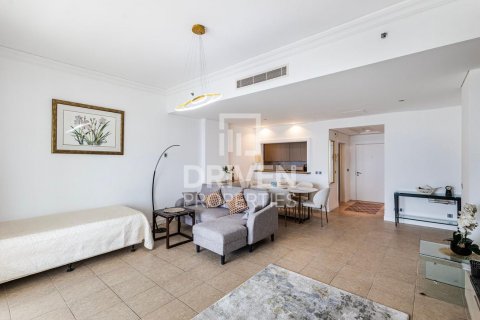 Apartment in Palm Jumeirah, Dubai, UAE 1 bedroom, 106 sq.m. № 602395 - photo 6
