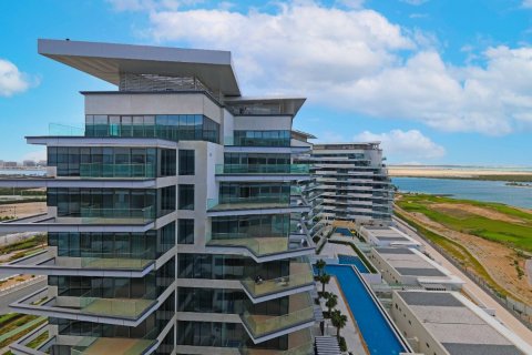 MAYAN 2 on the Yas Island, Abu Dhabi, AÜE Nr 169044