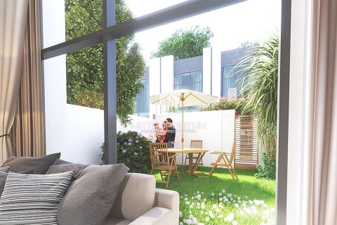 Townhouse in Dubai Land, UAE 2 bedrooms, 100 sq.m. № 592227 - photo 8