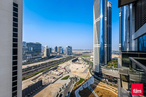 Apartmen di Business Bay, Dubai, UAE 2 bilik tidur, 115.6 meter persegi № 551369 - foto 9