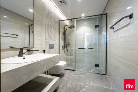 Apartmen di Business Bay, Dubai, UAE 2 bilik tidur, 115.6 meter persegi № 551369 - foto 17