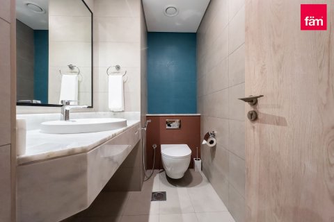 Apartmen di Business Bay, Dubai, UAE 1 bilik tidur, 95.5 meter persegi № 551370 - foto 16