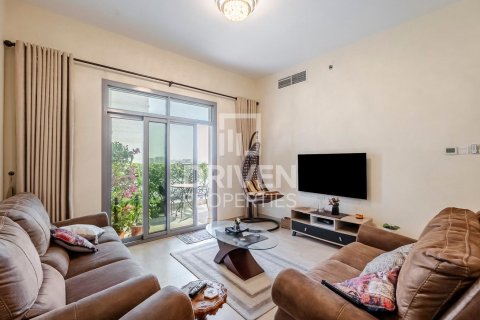 Apartment in Al Furjan, Dubai, UAE 2 bedrooms, 125 sq.m. № 602494 - photo 3