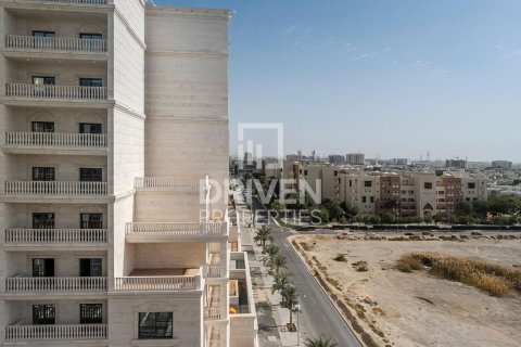Apartment in Al Furjan, Dubai, UAE 2 bedrooms, 125 sq.m. № 602494 - photo 9