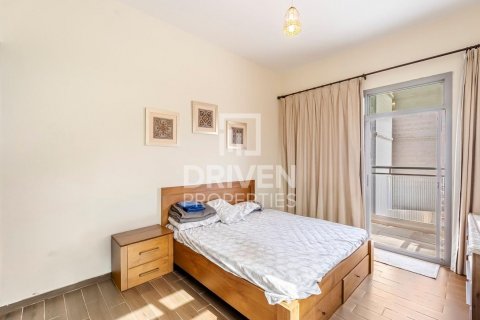 Apartment in Al Furjan, Dubai, UAE 2 bedrooms, 125 sq.m. № 602494 - photo 10