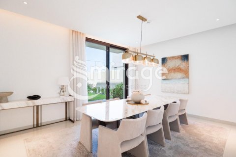 Vilë në Saadiyat Island, Abu Dhabi, Emiratet e Bashkuara Arabe 4 dhoma gjumi, 461 m2. № 597147 - Foto 2