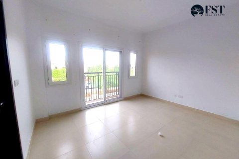 Řadový dům v Dubai Land, SAE 3 ložnice, 196.5 m² Č.: 563243 - fotografie 6