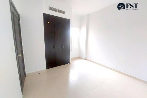 Řadový dům v Dubai Land, SAE 3 ložnice, 196.5 m² Č.: 563243 - fotografie 7