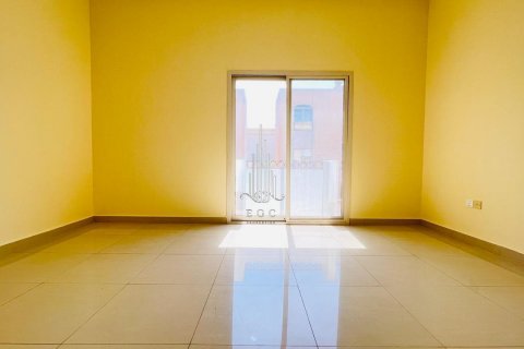 Vila v Muroor Area, Abu Dhabi, SAE 5 ložnice, 464.5 m² Č.: 589241 - fotografie 8