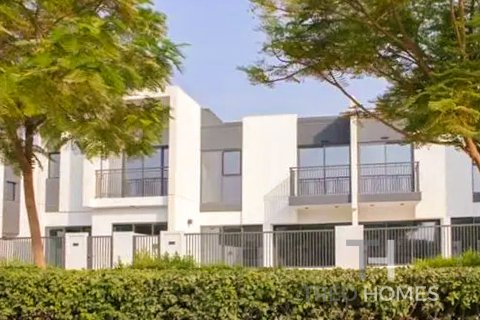Řadový dům v Dubai, SAE 3 ložnice, 181 m² Č.: 586705 - fotografie 12