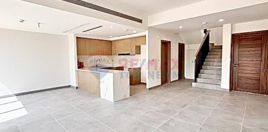 Townhouse in Dubai Land, Dubai, UAE 3 bedrooms, 184.5 sq.m. № 595800