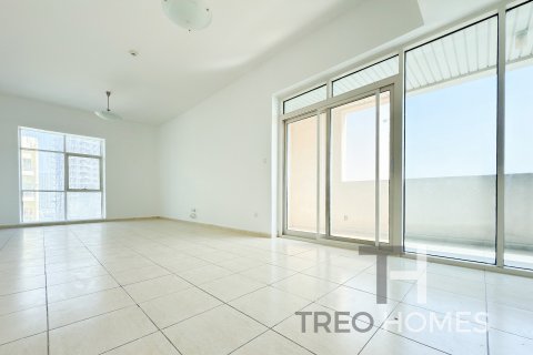 Appartement te huur in Dubai Sports City, Dubai, VAE 2 slaapkamers, 150 vr.m., nr 595618 - foto 1