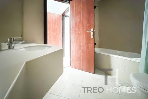 Appartement te huur in Dubai Sports City, Dubai, VAE 2 slaapkamers, 150 vr.m., nr 595618 - foto 9