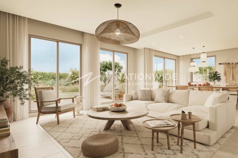 Townhouse in Abu Dhabi, UAE 2 bedrooms, 192 sq.m. № 589147 - photo 2