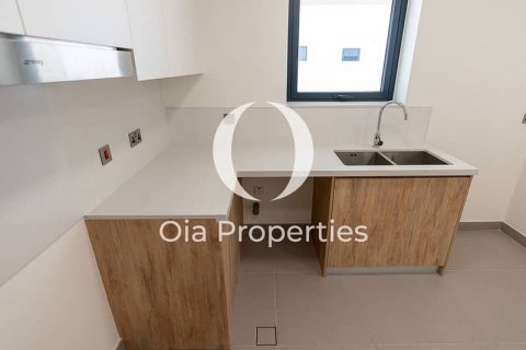 Townhouse on the Yas Island, Abu Dhabi, UAE 2 bedrooms, 130 sq.m. № 608609 - photo 8