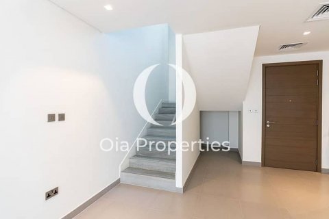 Townhouse on the Yas Island, Abu Dhabi, UAE 2 bedrooms, 130 sq.m. № 608609 - photo 2