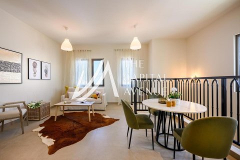 Řadový dům v Khalifa City, Abu Dhabi, SAE 2 ložnice, 124 m² Č.: 604747 - fotografie 1