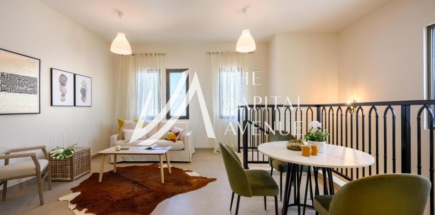 Řadový dům v Khalifa City, Abu Dhabi, SAE 2 ložnice, 124 m² Č.: 604747
