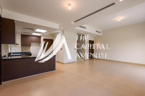 Villa in Khalifa City, Abu Dhabi, UAE 4 bedrooms, 316 sq.m. № 604749 - photo 14
