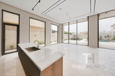 Vila v Jumeirah Park, Dubai, SAE 6 ložnice, 836 m² Č.: 586348 - fotografie 13
