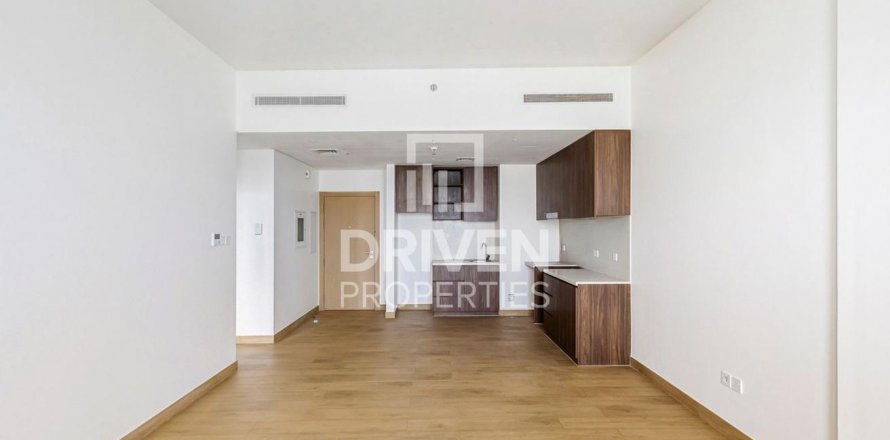 Apartment in Jumeirah, Dubai, UAE 1 bedroom, 74 sq.m. № 602608