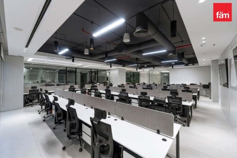 Офис Бизнес-Бэй, Дубай, БАӘ-да 561.9 м² № 591123 - фото 17