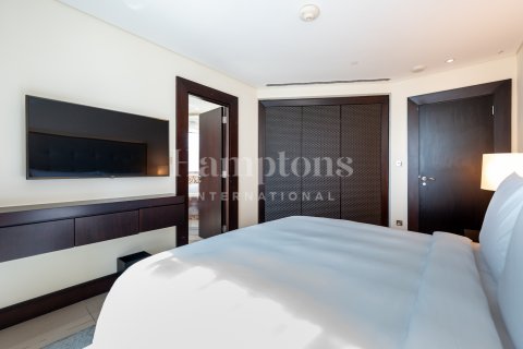 Apartment in Downtown Dubai (Downtown Burj Dubai), UAE 2 bedrooms, 171.68009885 sq.m. № 583317 - photo 2