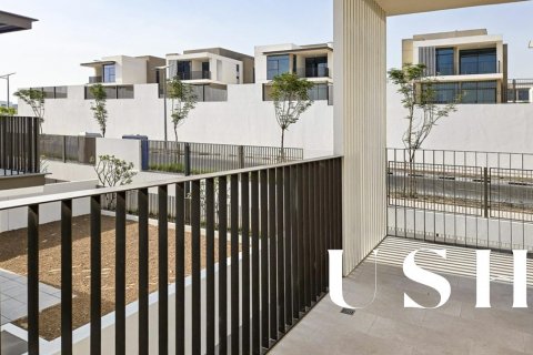 Villa sa Al Furjan, Dubai, UAE 4 silid-tulugan, 368 sq.m. № 620903 - larawan 17