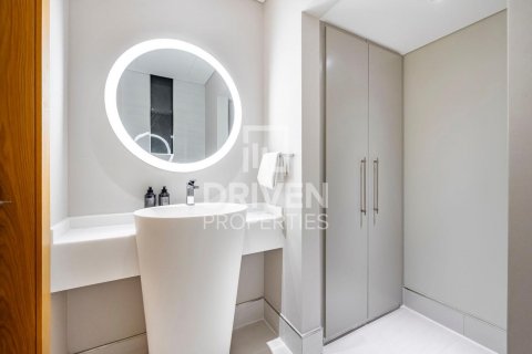 Business Bay, Dubai, UAE의 임대용 아파트 침실 1개, 108제곱미터 번호 603335 - 사진 6