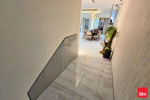 Řadový dům v Meydan, Dubai, SAE 4 ložnice, 218 m² Č.: 632719 - fotografie 17