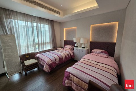 Řadový dům v Meydan, Dubai, SAE 4 ložnice, 218 m² Č.: 632719 - fotografie 12