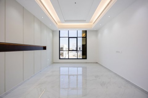 Komerční nemovitost v Al Shamkha, Abu Dhabi, SAE 5 ložnice, 400 m² Č.: 543526 - fotografie 10