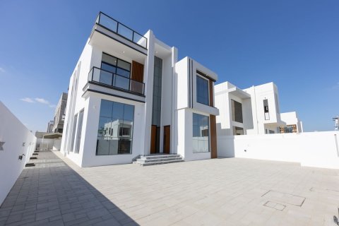Komerční nemovitost v Al Shamkha, Abu Dhabi, SAE 5 ložnice, 400 m² Č.: 543526 - fotografie 21