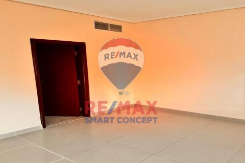 Shtëpi në qytet në Al Reef, Abu Dhabi, Emiratet e Bashkuara Arabe 4 dhoma gjumi, 265.5 m2. № 580415 - Foto 11
