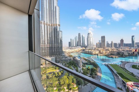 Apartmen di Downtown Dubai (Downtown Burj Dubai), Dubai, UAE 4 bilik tidur, 492 meter persegi № 619741 - foto 17
