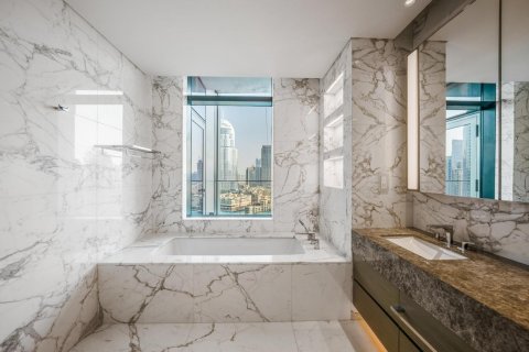 Apartmen di Downtown Dubai (Downtown Burj Dubai), Dubai, UAE 4 bilik tidur, 492 meter persegi № 619741 - foto 9