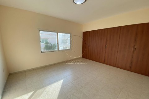 Vila v Abu Dhabi, SAE 4 ložnice, 352 m² Č.: 615498 - fotografie 11