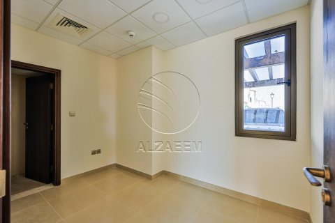 Khalifa City, Abu Dhabi, संयुक्त अरब अमीरात में विला, 4 बेडरूम, 316 वर्ग मीटर, संख्या 615499 - फ़ोटो 10