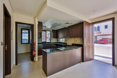 Khalifa City, Abu Dhabi, संयुक्त अरब अमीरात में विला, 4 बेडरूम, 316 वर्ग मीटर, संख्या 615499 - फ़ोटो 8